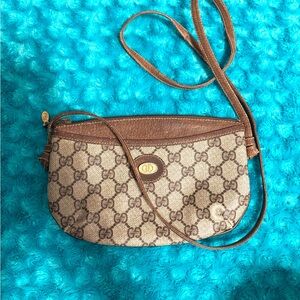 Signature Collection GUCCI Brown GG Monogram sm Handbag Cross Body Authentic vtg